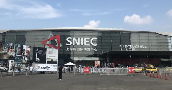 上海浦東新國際博覽中心地址在哪里？該怎么走？