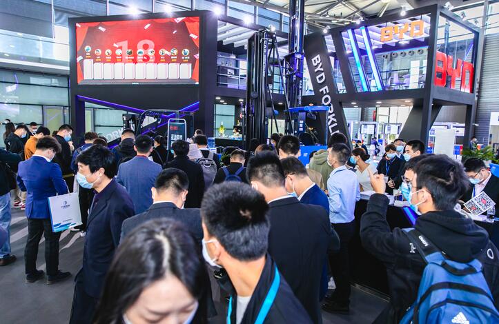 上海展臺搭建中如何精準(zhǔn)的獲得客戶？具體有哪些方法？