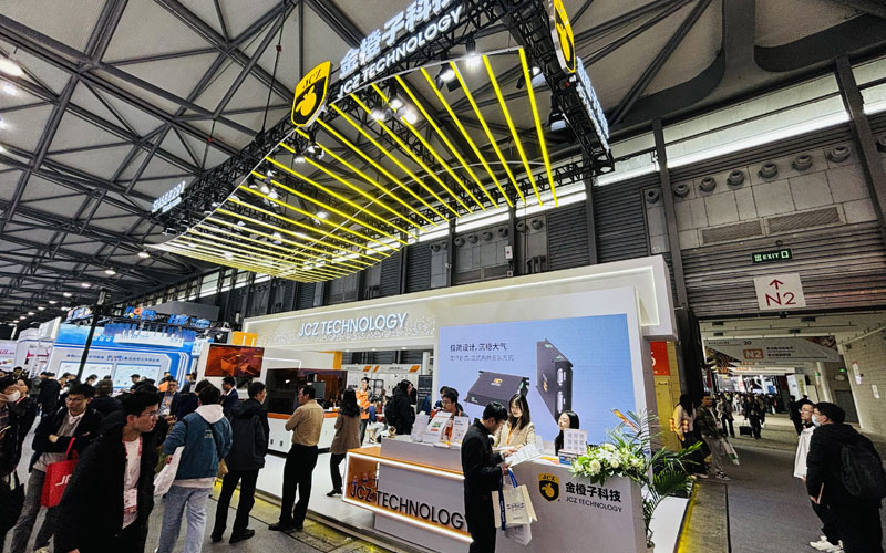 澤迪展會(huì)設(shè)計(jì)搭建公司攜手“金橙子”亮相上海光博會(huì)